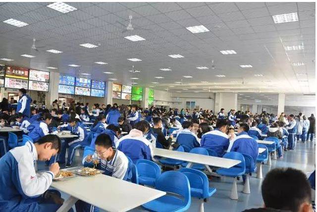 讓學校(xiào)放心，讓學生吃的營養健康衛生